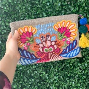 Noonday wildflower clutch brand new never used